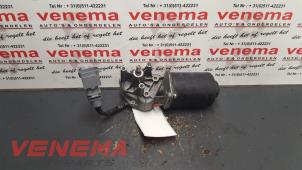 Used Front wiper motor Renault Kangoo Express (FC) 1.9 D 65 Price € 24,99 Margin scheme offered by Venema Autoparts