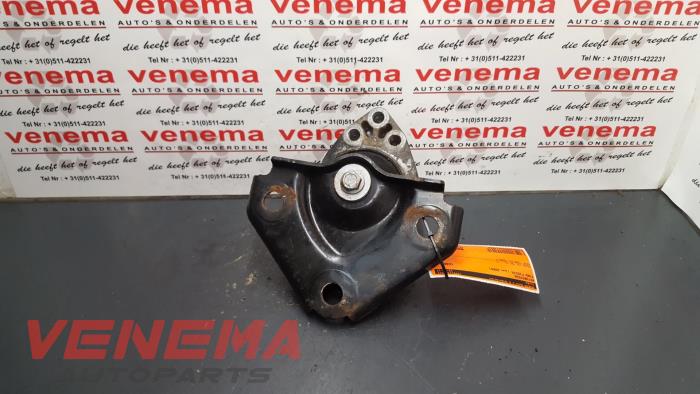 Used Engine mount Ford Fiesta 5 (JD/JH) 1.4 TDCi Price € 19,99 Margin scheme offered by Venema Autoparts