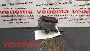 Used Heater valve motor Audi A4 (B7) 2.0 TDI 16V Price € 19,00 Margin scheme offered by Venema Autoparts