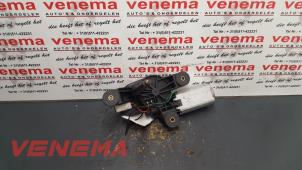 Usados Motor de limpiaparabrisas detrás Fiat Punto II (188) 1.2 60 S 5-Drs. Precio € 17,49 Norma de margen ofrecido por Venema Autoparts
