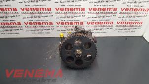 Used Mechanical fuel pump Opel Astra H (L48) 1.7 CDTi 16V Price € 200,00 Margin scheme offered by Venema Autoparts