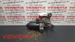Gebrauchte Scheibenwischermotor vorne Kia Rio (DC22/24) 1.3 Preis € 18,99 Margenregelung angeboten von Venema Autoparts