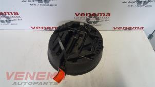 Used Tyre repair kit Opel Vectra C GTS 1.9 CDTI 16V Price on request offered by Venema Autoparts