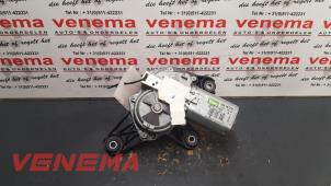 Used Rear wiper motor Renault Clio III (BR/CR) 1.2 16V 75 Price € 10,99 Margin scheme offered by Venema Autoparts