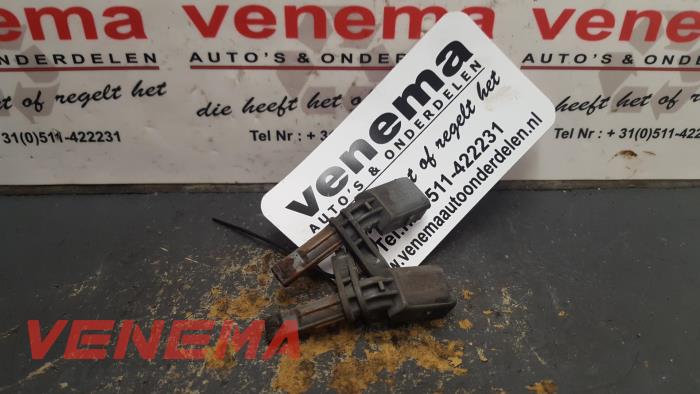 Begagnade ABS-sensor Volkswagen Touareg (7LA/7L6) 3.0 TDI V6 24V Pris € 19,99 Marginaltabell erbjuds av Venema Autoparts