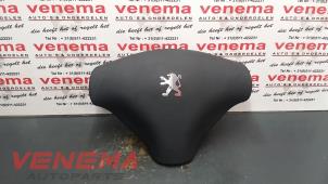Used Left airbag (steering wheel) Peugeot 107 1.0 12V Price € 100,00 Margin scheme offered by Venema Autoparts