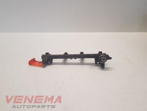 Used Fuel injector nozzle Opel Vectra B (36) 1.8 16V Ecotec Price € 49,99 Margin scheme offered by Venema Autoparts