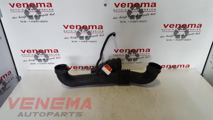 Begagnade Luftintagsslang Mazda MX-5 (NB18/35/8C) 1.6i 16V Pris € 35,00 Marginaltabell erbjuds av Venema Autoparts