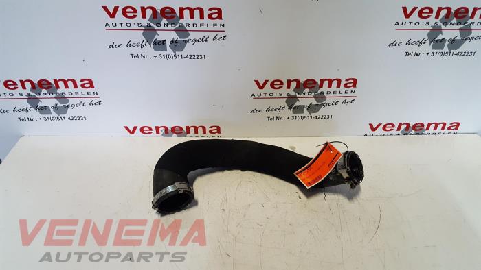 Gebrauchte Intercooler Schlauch Audi A4 (B8) 2.0 TDI 16V Preis € 35,00 Margenregelung angeboten von Venema Autoparts