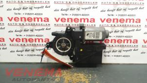 Used Door window motor Skoda Fabia (6Y2) 1.4i 16V Price € 40,00 Margin scheme offered by Venema Autoparts