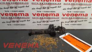 Używane Ogranicznik drzwi lewych tylnych wersja 4-drzwiowa Ford Fiesta 6 (JA8) 1.0 EcoBoost 12V 100 Cena € 15,00 Procedura marży oferowane przez Venema Autoparts