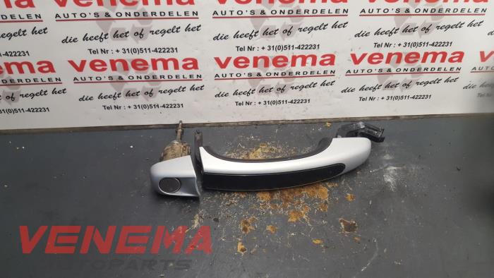 Used Ignition lock + computer Porsche Cayenne (9PA) 4.5 S V8 32V Price € 500,00 Margin scheme offered by Venema Autoparts