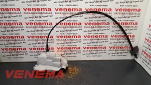 Used Door lock mechanism 2-door, left Citroen C2 (JM) 1.4 Price € 40,00 Margin scheme offered by Venema Autoparts
