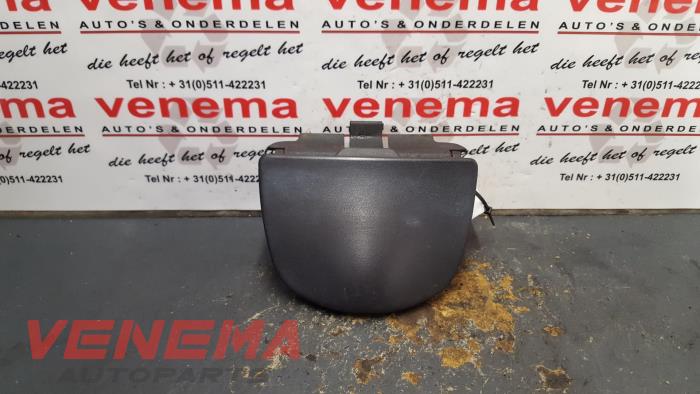 Begagnade Askkopp, fram Peugeot 206 (2A/C/H/J/S) 1.4 XR,XS,XT,Gentry Pris € 14,99 Marginaltabell erbjuds av Venema Autoparts