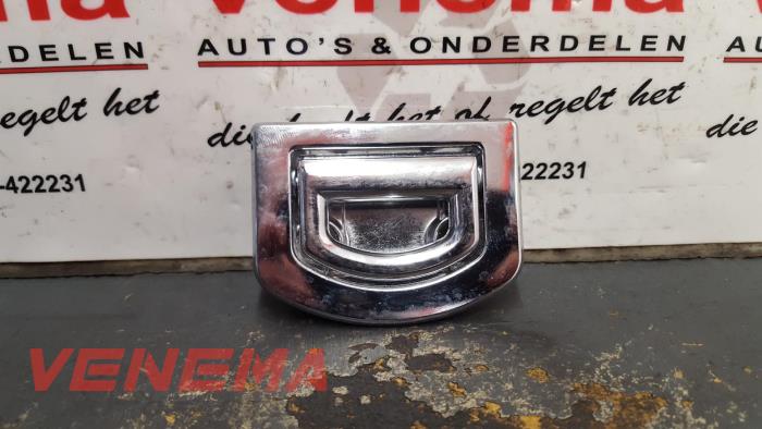 Używane Rózne Volkswagen Touareg (7LA/7L6) 3.0 TDI V6 24V Cena € 14,99 Procedura marży oferowane przez Venema Autoparts