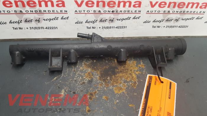 Usagé Système d'injection Peugeot 206 (2A/C/H/J/S) 2.0 GT,GTI 16V Prix € 19,99 Règlement à la marge proposé par Venema Autoparts