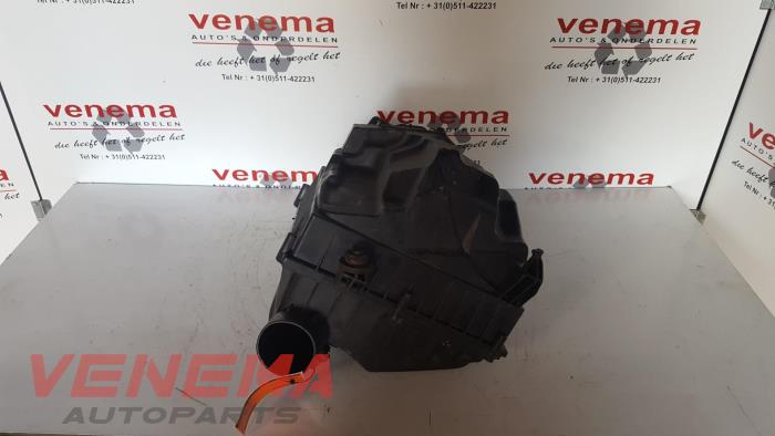 Begagnade Luftfilterhus Ford Mondeo IV Wagon 2.0 TDCi 115 16V Pris € 60,00 Marginaltabell erbjuds av Venema Autoparts