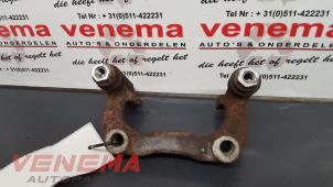 Used Rear brake calliperholder, left Peugeot 207 CC (WB) 1.6 16V THP Price € 20,00 Margin scheme offered by Venema Autoparts