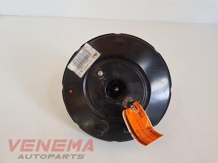 Usagé Assistant de freinage Peugeot 207 CC (WB) 1.6 16V THP Prix € 49,99 Règlement à la marge proposé par Venema Autoparts