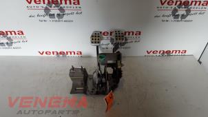 Used Set of pedals Peugeot 207 CC (WB) 1.6 16V THP Price € 60,00 Margin scheme offered by Venema Autoparts