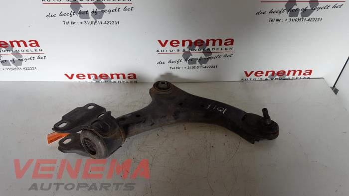 Front wishbone, right from a Ford Mondeo IV Wagon 2.0 TDCi 115 16V 2008