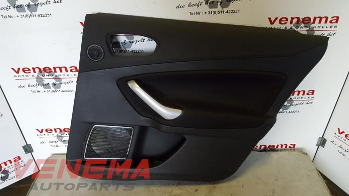 Rear door trim 4-door, right from a Ford Mondeo IV Wagon 2.0 TDCi 115 16V 2008