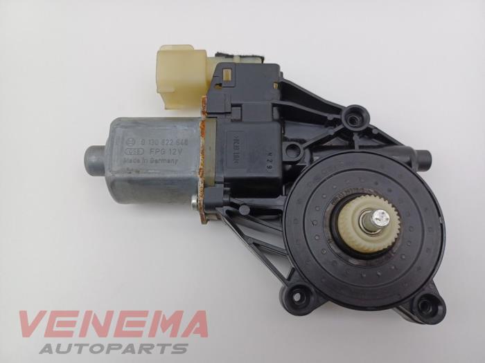 Usados Motor de ventanilla de puerta Ford B-Max (JK8) 1.4 16V Precio € 44,99 Norma de margen ofrecido por Venema Autoparts