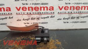 Used Antenna Amplifier Ford B-Max (JK8) 1.4 16V Price € 35,00 Margin scheme offered by Venema Autoparts