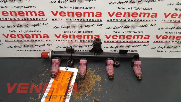 Usagé Système d'injection Fiat Stilo (192A/B) 1.4 16V Prix € 75,00 Règlement à la marge proposé par Venema Autoparts