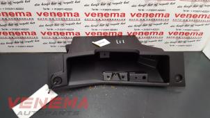Usados Guantera Ford B-Max (JK8) 1.4 16V Precio € 20,00 Norma de margen ofrecido por Venema Autoparts