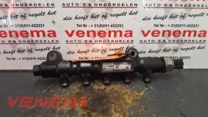 Used Fuel injector nozzle Ford Focus C-Max 1.6 TDCi 16V Euro III Kat. Price € 89,99 Margin scheme offered by Venema Autoparts