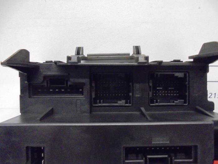 Fuse box Smart Fortwo Coupé Electric Drive 5WK45148AR