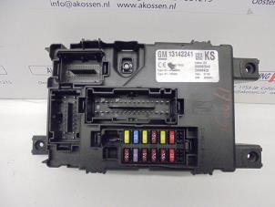 Used Fuse box Opel Corsa Price on request offered by N Kossen Autorecycling BV