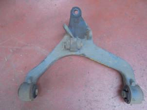 Used Front wishbone, left Jeep Cherokee/Liberty (KJ) 2.5 CRD 16V Price on request offered by N Kossen Autorecycling BV