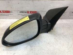 Used Wing mirror, left Chevrolet Aveo 1.3 D 16V Price on request offered by N Kossen Autorecycling BV