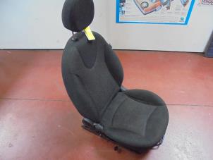 Used Seat, left Mini Cooper Price on request offered by N Kossen Autorecycling BV
