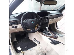 Gebrauchte Airbag Set + Modul BMW 3 serie (E93) 328i 24V Preis auf Anfrage angeboten von N Kossen Autorecycling BV