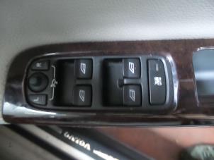 Used Mirror switch Volvo S40 Price on request offered by N Kossen Autorecycling BV