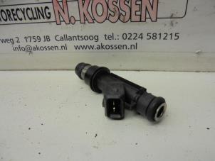 Injector (petrol injection) Opel Astra - 25343299 Z16XEP DELPHI