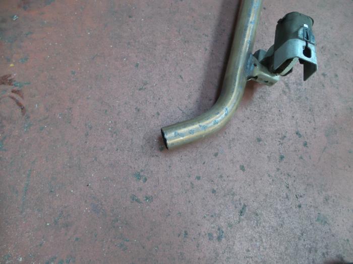 Gebrauchte Auspuff Mitteldämpfer Renault Clio III (BR/CR) 1.2 16V 75 Preis auf Anfrage angeboten von N Kossen Autorecycling BV
