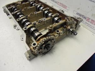 Used Camshaft kit Toyota Prius (ZVW3) 1.8 16V Price on request offered by N Kossen Autorecycling BV