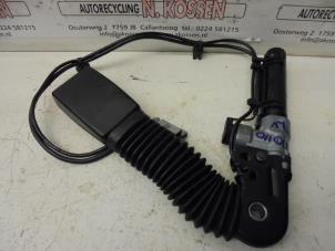 Used Seatbelt tensioner, left Mini Cooper Price on request offered by N Kossen Autorecycling BV