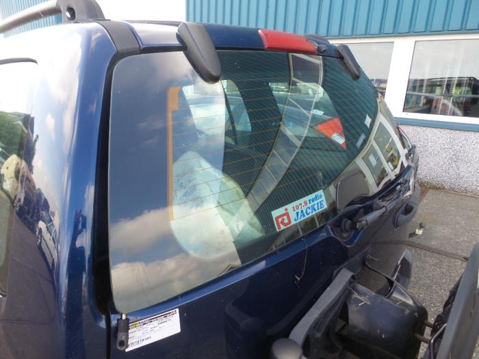 Usados Ventanilla detrás Jeep Cherokee/Liberty (KJ) 2.5 CRD 16V Precio de solicitud ofrecido por N Kossen Autorecycling BV