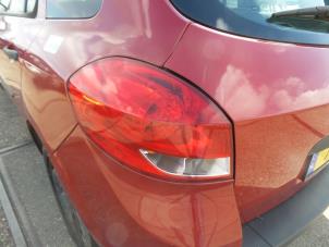 Used Taillight, left Renault Clio III Estate/Grandtour (KR) 1.2 16V 75 Price on request offered by N Kossen Autorecycling BV
