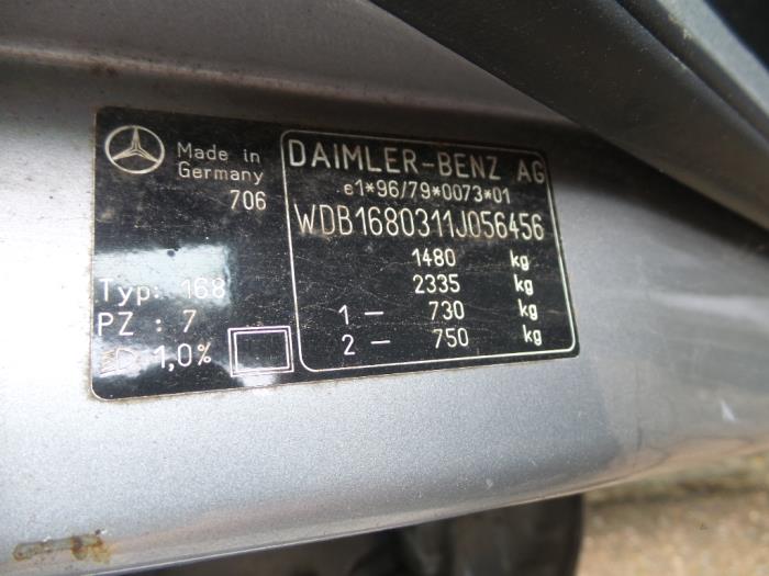 Bonnet from a Mercedes-Benz A (W168) 1.4 A-140 1998