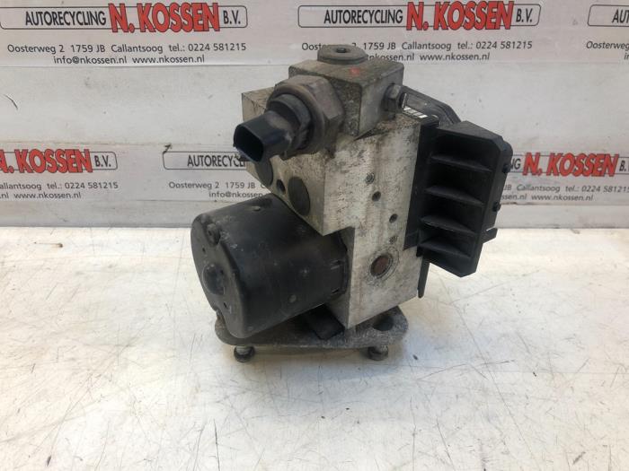 Usagé Bloc ABS Mercedes A (W168) 1.4 A-140 Prix sur demande proposé par N Kossen Autorecycling BV