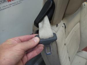 Used Front seatbelt, right BMW 3 serie (E93) 328i 24V Price on request offered by N Kossen Autorecycling BV
