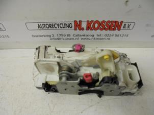 Used Front door lock mechanism 4-door, right Chrysler Voyager Price on request offered by N Kossen Autorecycling BV