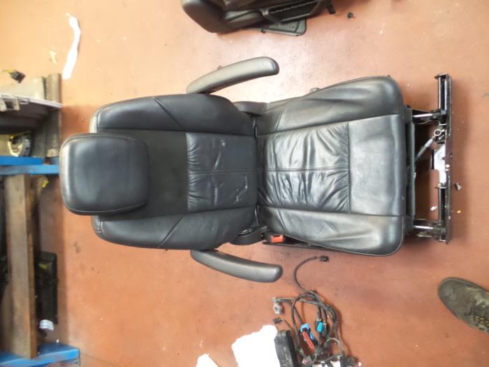 Rear seat from a Chrysler Voyager 2008