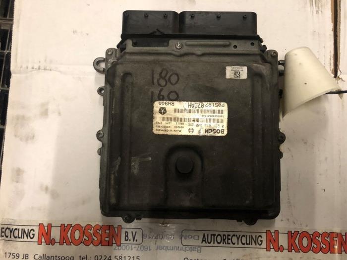 Used Engine management computer Chrysler Voyager Price on request offered by N Kossen Autorecycling BV
